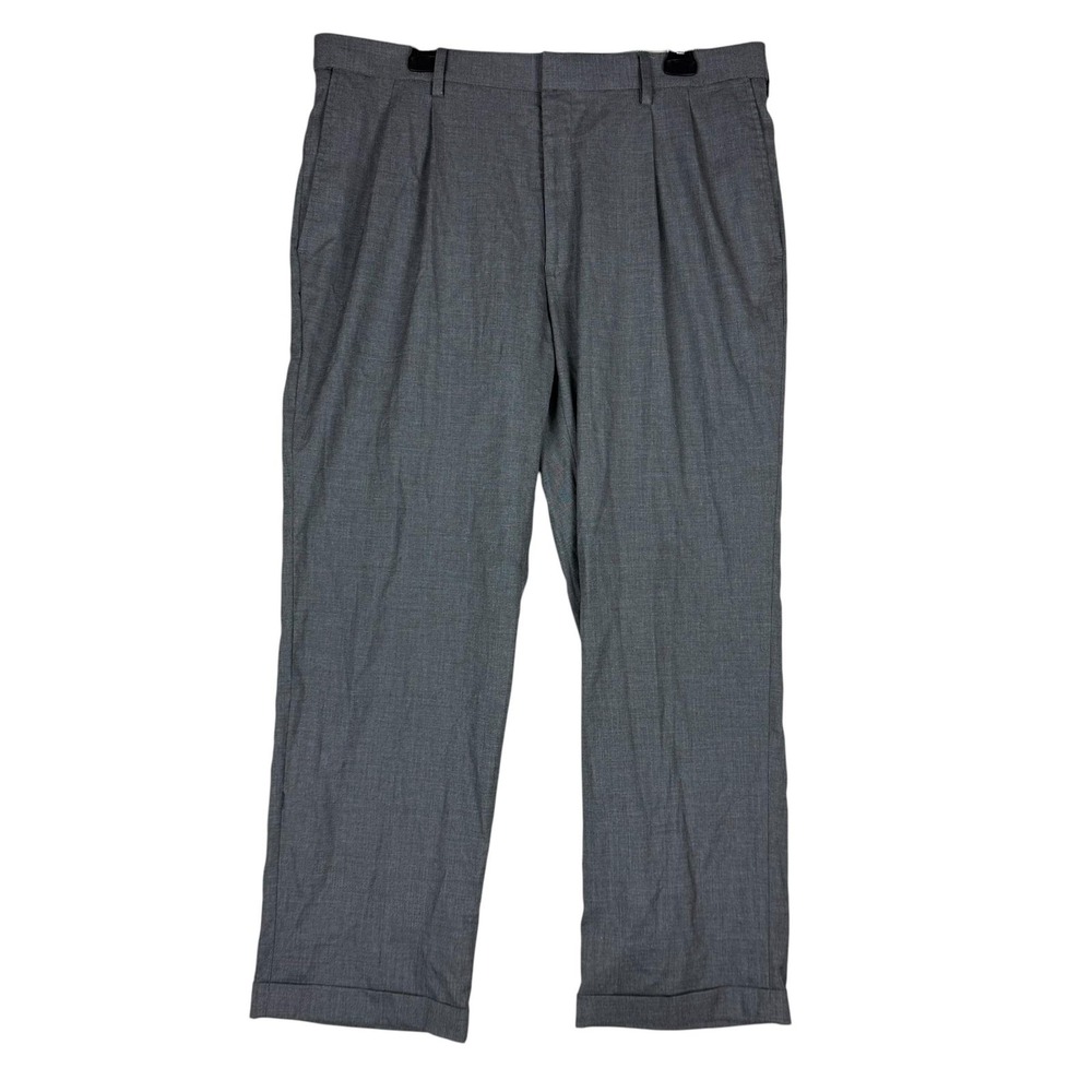 J.M. Haggar Dress Pants Mens 36x29 Gray Classic Fit Pleated‎ Stretch Office